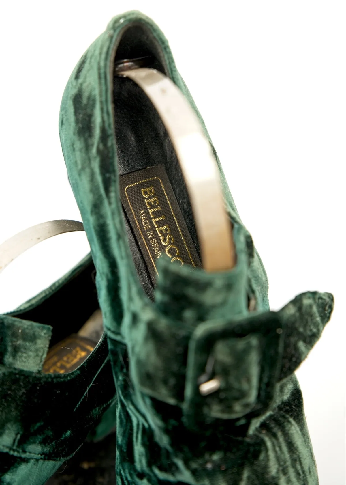 1980s Vintage Green Velvet Buckle Pilgrim Shoes • Witchy Shoes