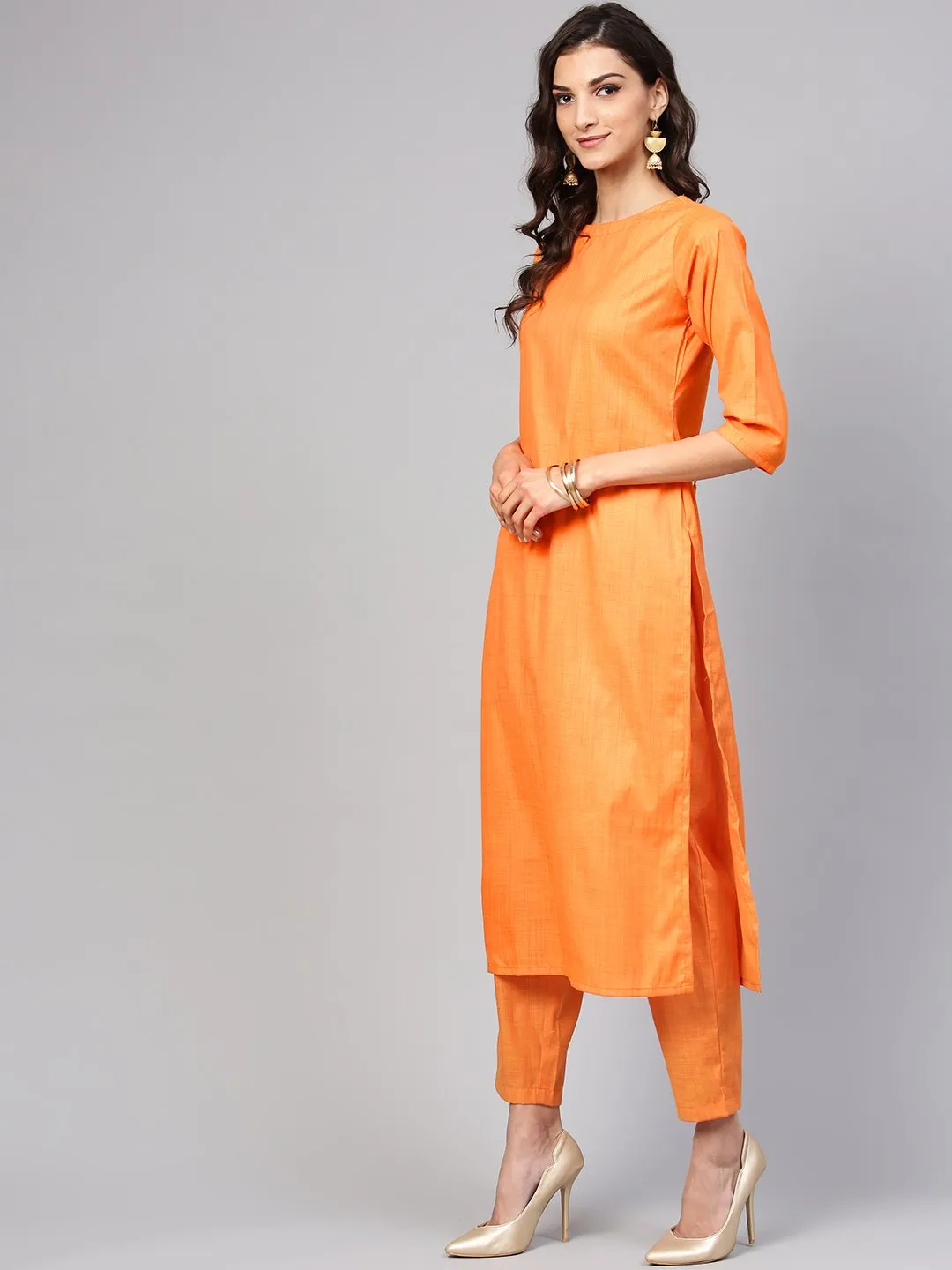 Light  Orange Kurta Set With Pants & Green Contrasting Dupatta