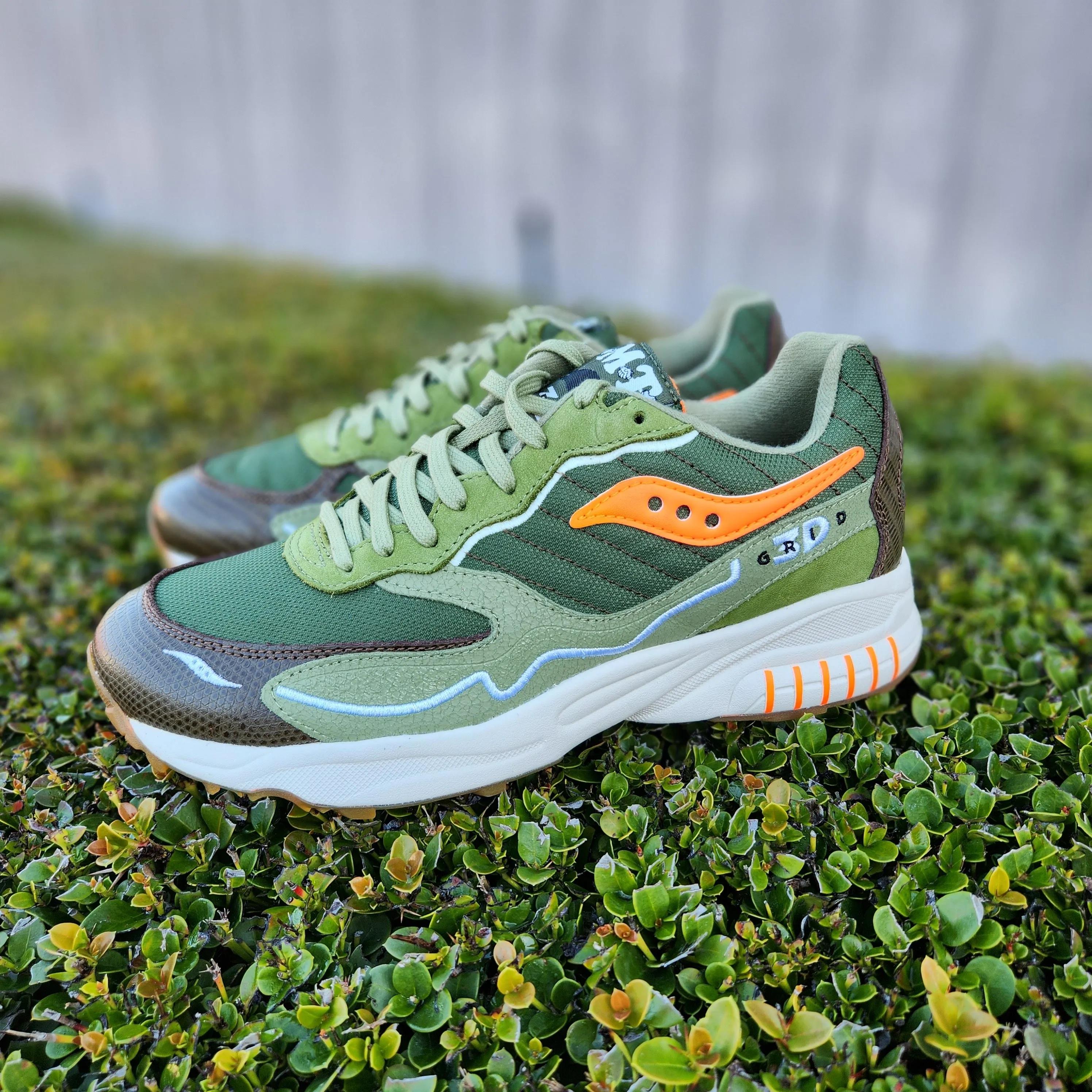 SAUCONY 3D GRID HURRICANE TORTOISE GREEN ORANGE