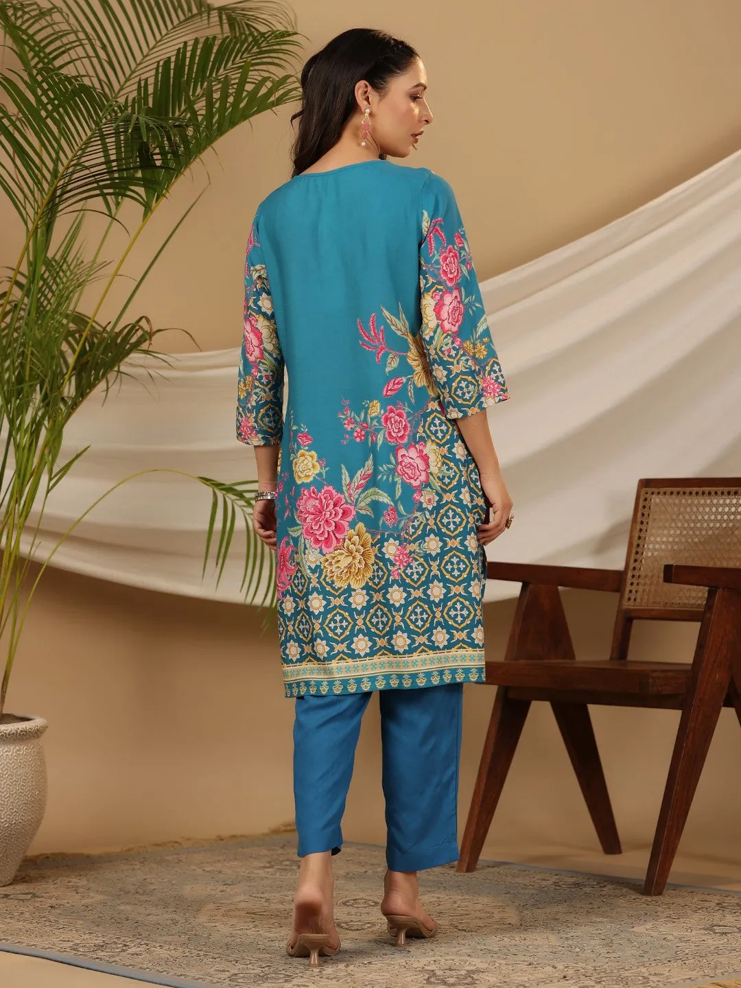 Women Blue Rayon  Kurta Set With Dupatta